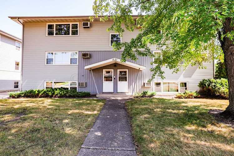 1221 N 10 St Fargo, ND 58102 | MLS 21-5145 Photo 1