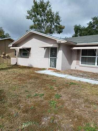 1806 Ironwood Ct W Oldsmar, FL 34677
