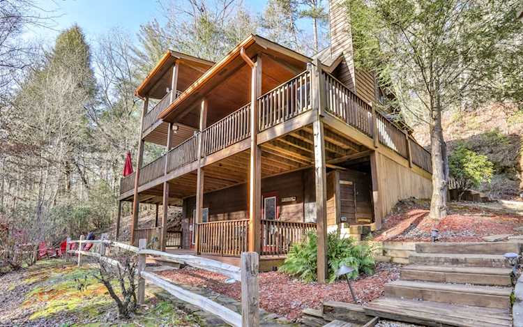 795 Kells Ridge Dr Ellijay, GA 30540