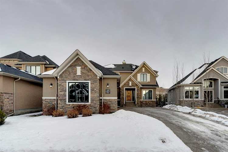 100 Cranbrook Heights SE Calgary, AB T3M 1W7