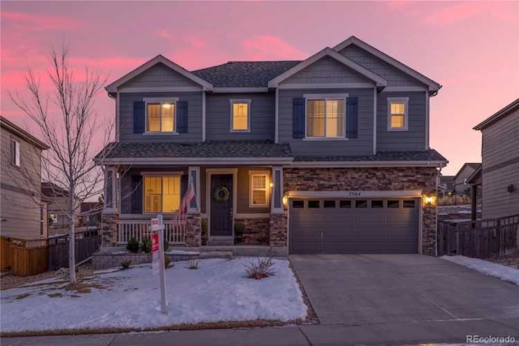 7564 Blue Water Dr Castle Rock, CO 80108