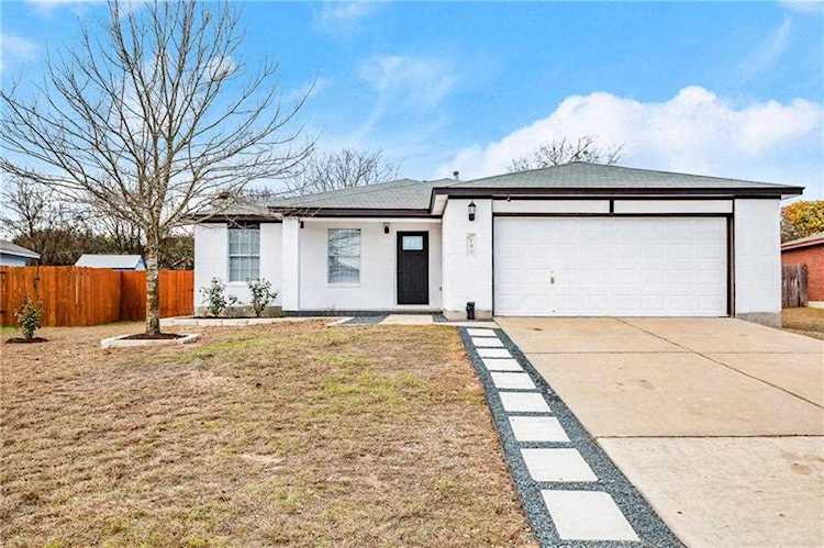 193 Spring Branch LOOP Kyle, TX 78640