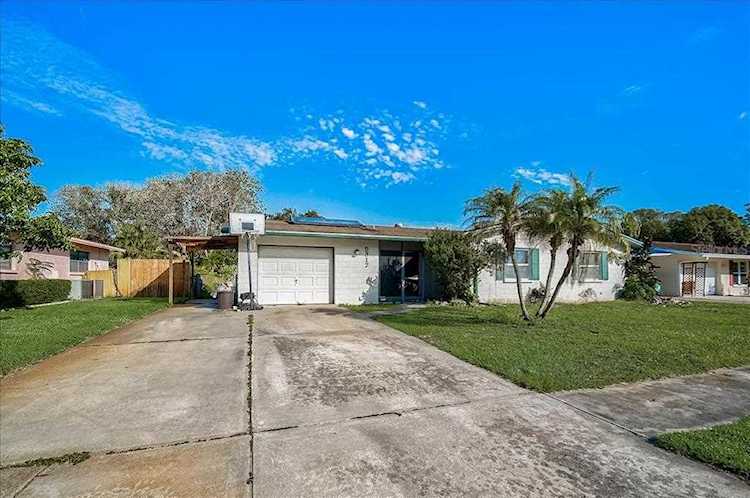 5317 Colewood PLACE Sarasota, FL 34232