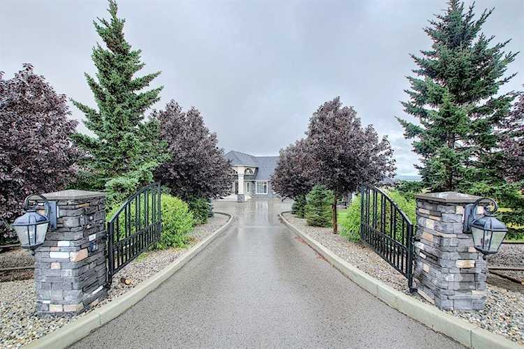 250122 Dynasty Dr W Rural Foothills County, AB T0L 0X0