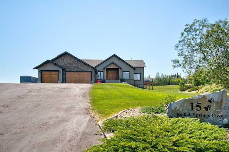 15 Kodiak Springs Cove Rural Rocky View County, AB T4C 0B6