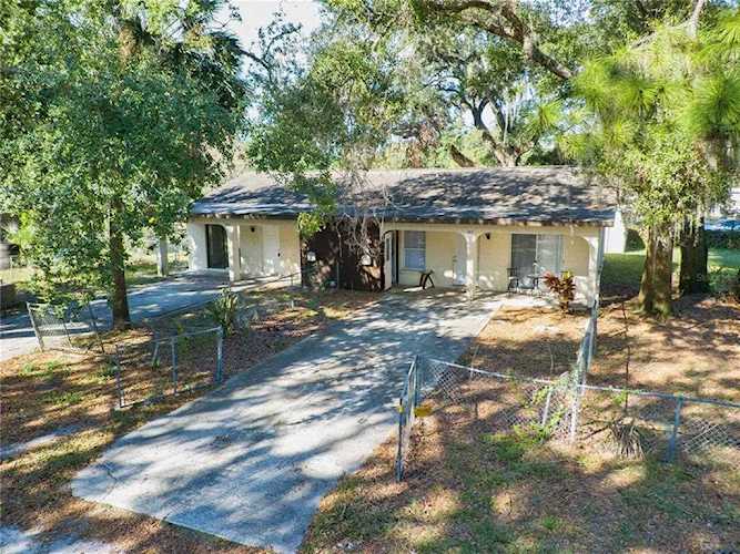 1915 27th Avenue Dr E Bradenton, FL 34208