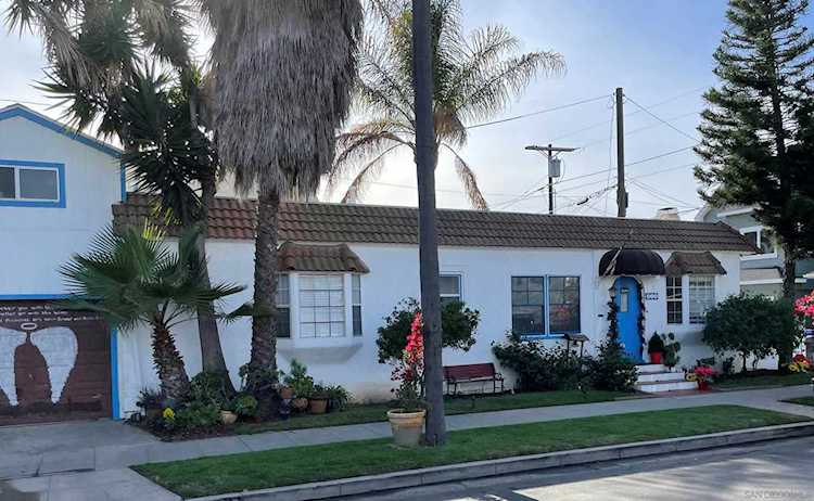 816 9Th St Coronado, CA 92118
