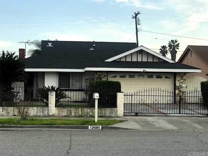 13680 Benwood St Baldwin Park, CA 91706