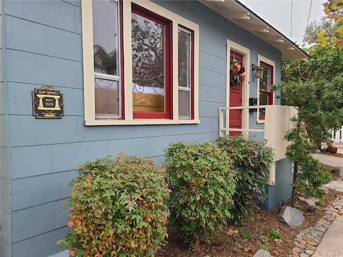 3216 E Colorado St Long Beach, CA 90814