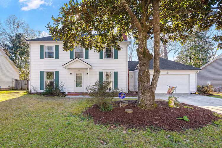 218 Hamlet Rd Summerville, SC 29485