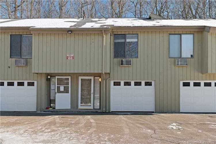 42 Saginaw Trail #42 Guilford, CT 06437