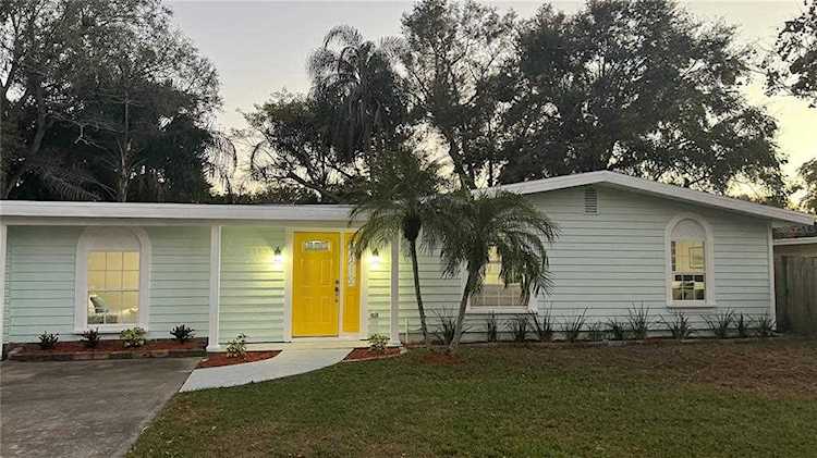 1889 Gilbert St Clearwater, FL 33765