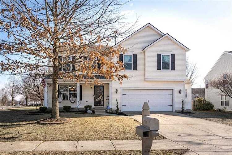 18988 Bladed Mills Dr Noblesville, IN 46062