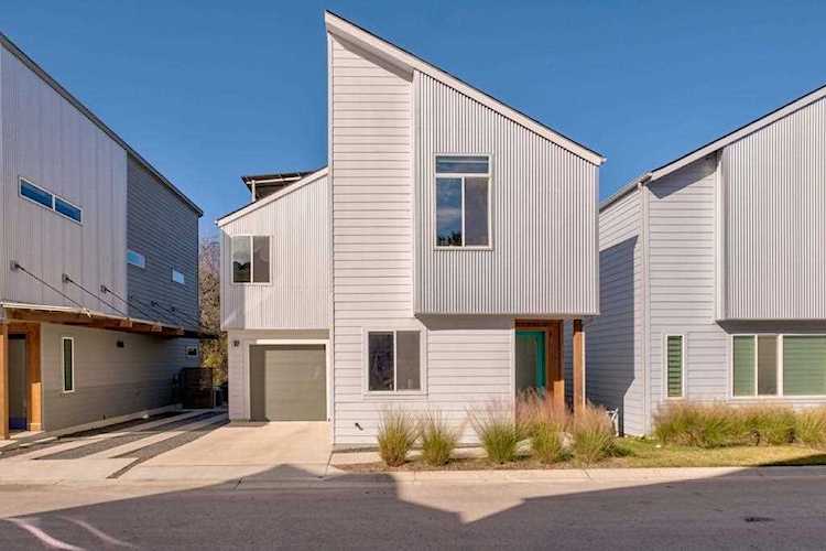 705 N Bluff DR #6 Austin, TX 78745