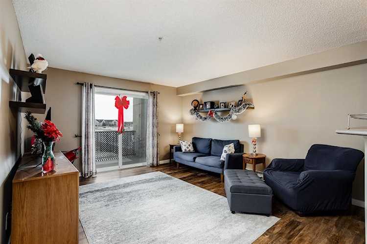 304 Mackenzie Way SW #6312 Airdrie, AB T4B 3H6