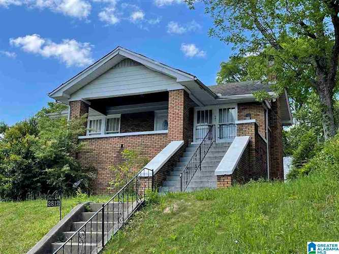 2812 20th Place Birmingham, AL 35208 | MLS 1285439 Photo 1