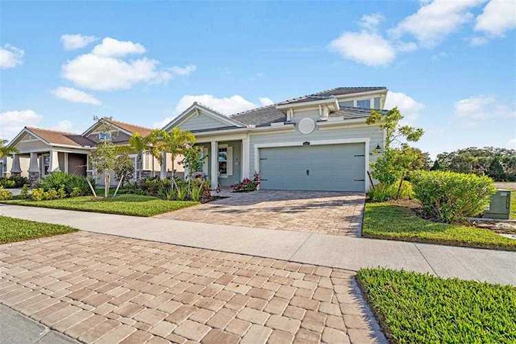 5849 Long Shore LOOP Sarasota, FL 34238