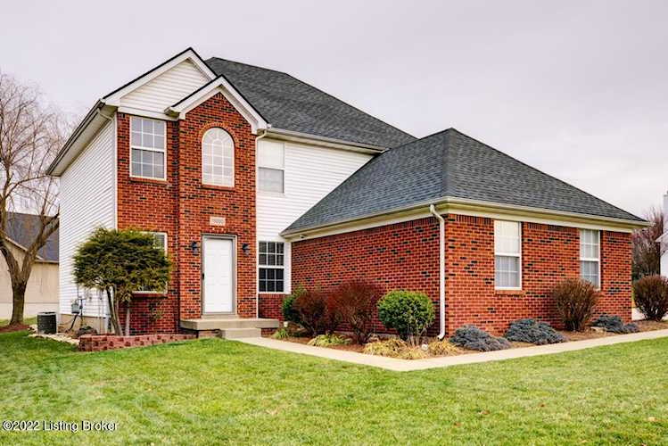 11000 Symington Cir Louisville, KY 40241