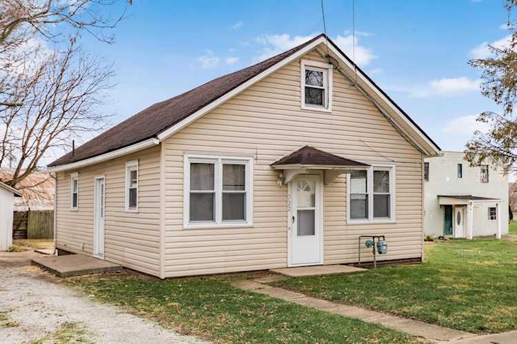 222 Perry Street Lancaster, OH 43130