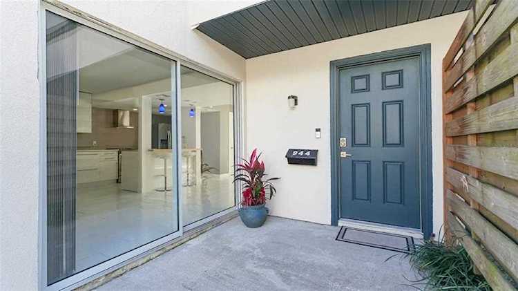 944 Byron Ct #944 Sarasota, FL 34243