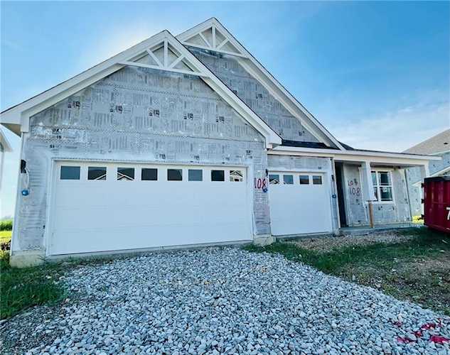 201 Thorpe Dr Whiteland, IN 46184