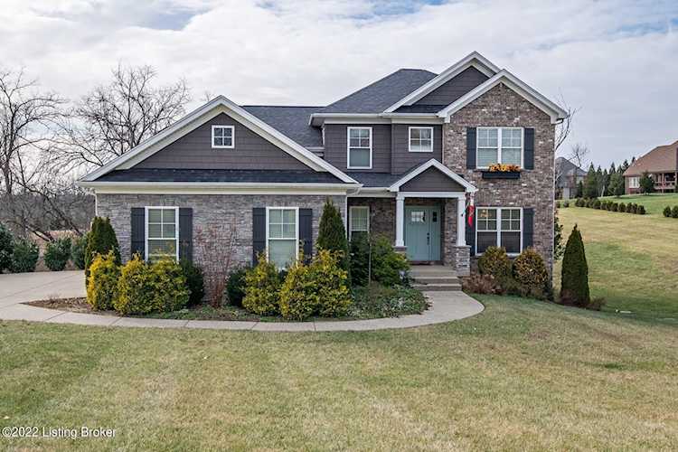 4033 Ballard Woods Dr Smithfield, KY 40068