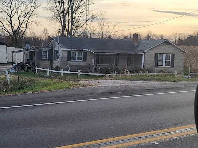 708 E State Road 60 E Mitchell, IN 47446