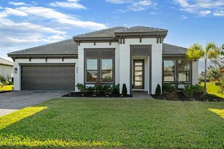 11606 Apple Tree CIRCLE Bradenton, FL 34211