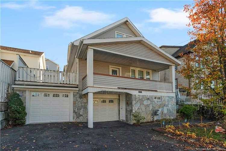 103 Highview Avenue #B Stamford, CT 06907