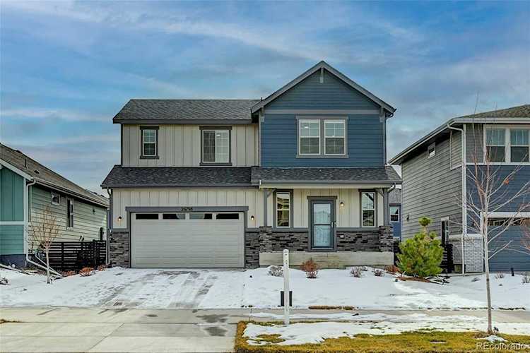 26798 E Maple Ave Aurora, CO 80018