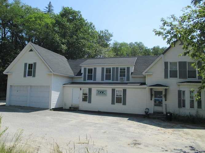 38 Lancaster Rd Whitefield, NH 03598