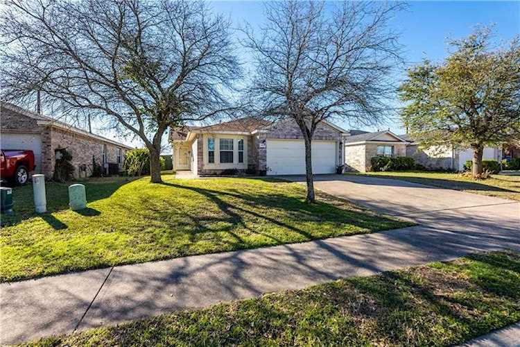 14801 Lantern DR Pflugerville, TX 78660