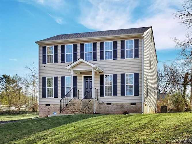 4707 Eanes Ln Henrico, VA 23231