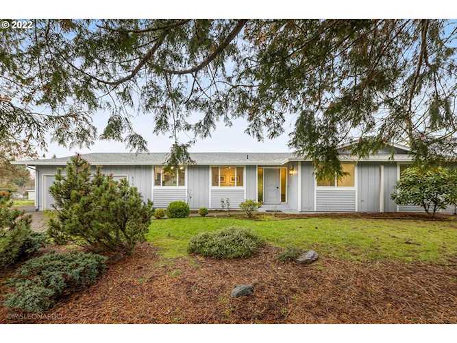 510 NW 69th St Vancouver, WA 98665