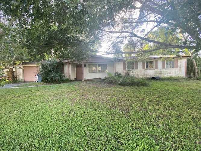 1137 Danny Dr Sarasota, FL 34243
