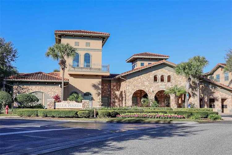 914 Charo Pkwy #133 Davenport, FL 33897