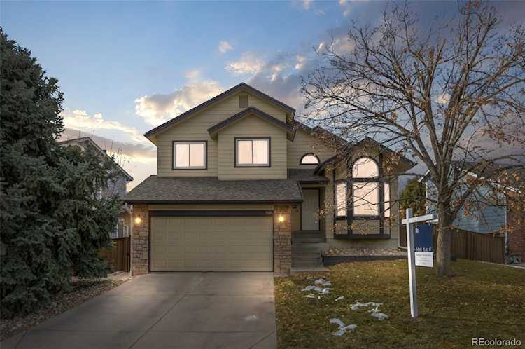 939 Garden Dr Highlands Ranch, CO 80126