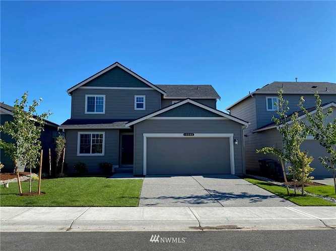 18306 Alpine Way E Puyallup, WA 98374