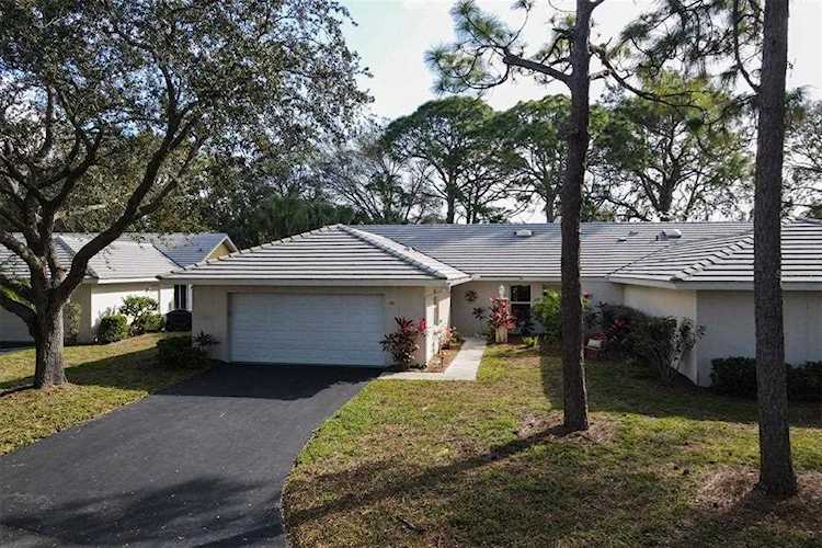 142 Southampton PLACE S #356 Venice, FL 34293