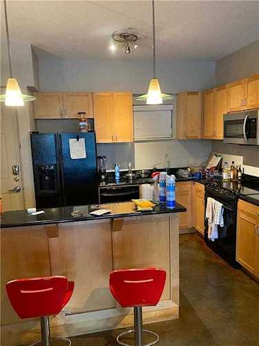 711 W 26th ST #302 Austin, TX 78705