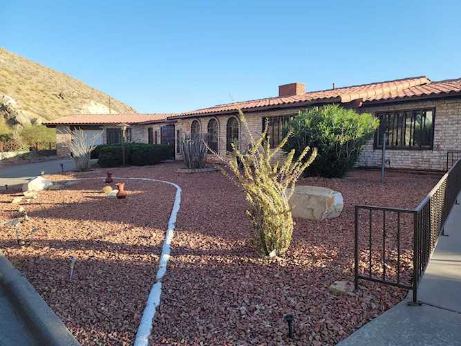 1536 Rocky Bluff Dr El Paso, TX 79902