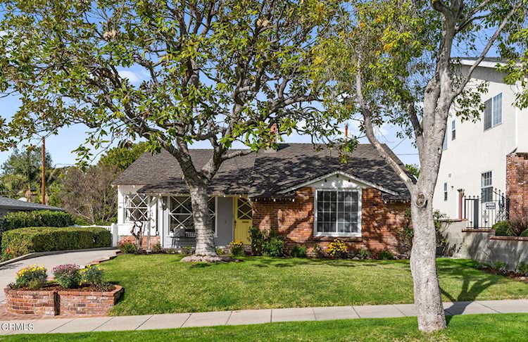 521 Bethany Rd Burbank, CA 91504