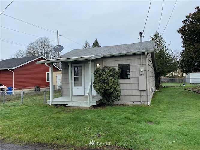 503 Maple St Kelso, WA 98626