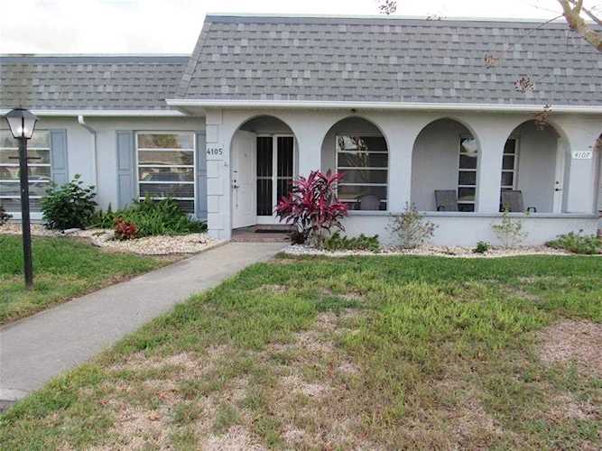 4105 35th Ave W #3 Bradenton, FL 34205