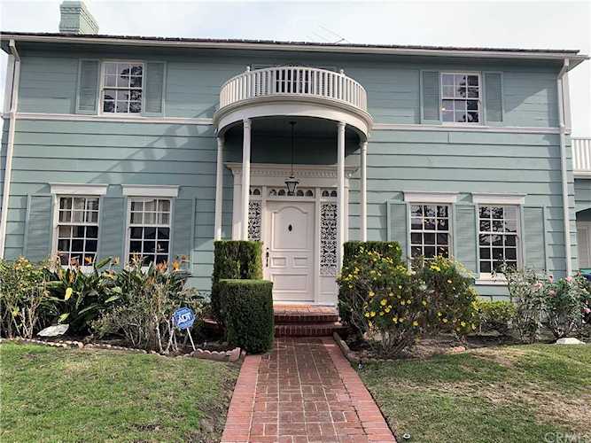 3940 Hepburn Ave Los Angeles, CA 90008