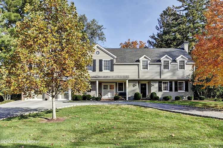 89 Indian Hills Trail Louisville, KY 40207