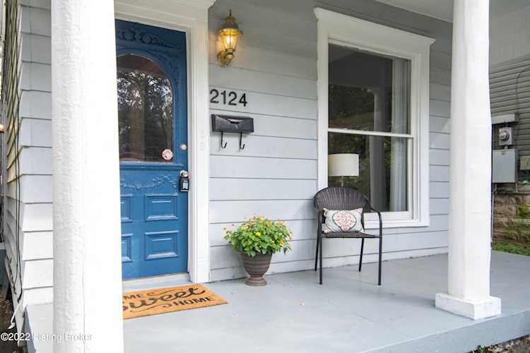 2124 Grinstead Dr Louisville, KY 40204