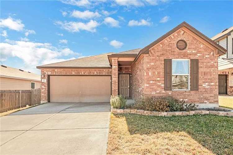 500 New Bridge DR Kyle, TX 78640