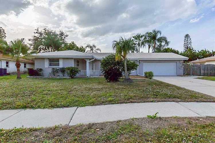 2344 Cass St Sarasota, FL 34231
