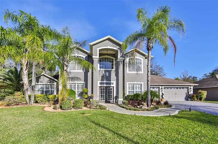 1442 Kensington Woods Dr Lutz, FL 33549